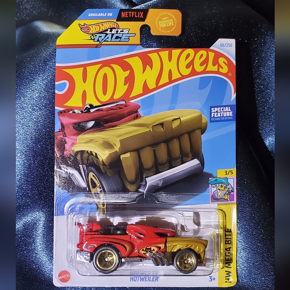 Hot Wheels - Picture 1 of 7